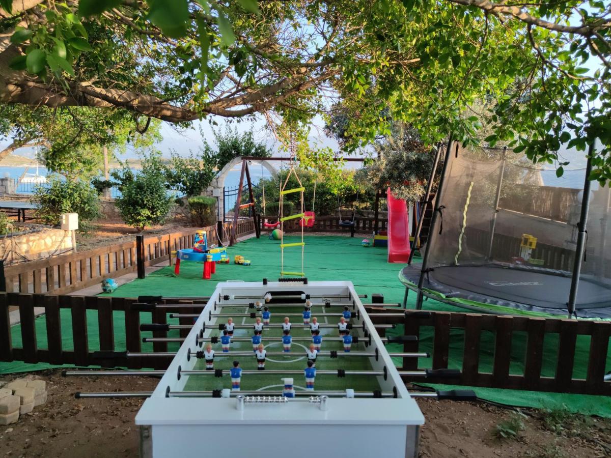 Seaside, Relaxing Family House With Playground! Villa Lavrys 4 Marathi  Exterior photo